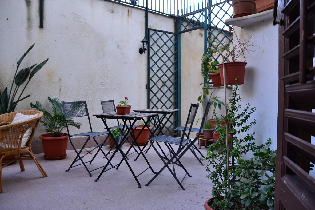 Hotel Il Lapino Palermo Exterior foto