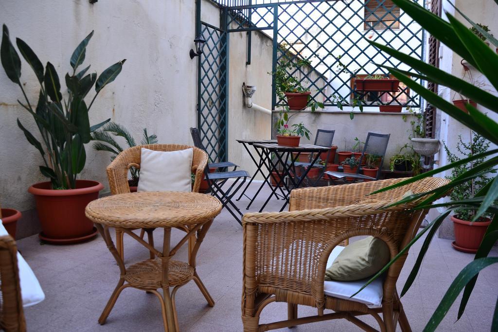 Hotel Il Lapino Palermo Exterior foto
